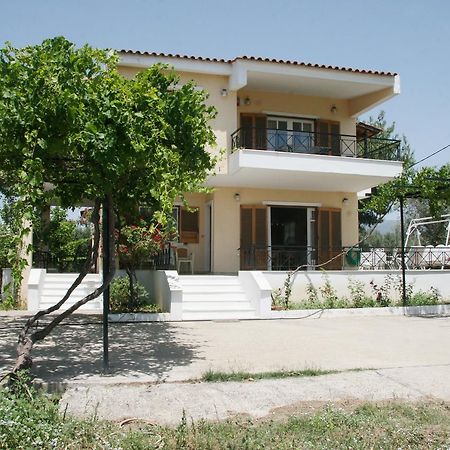 Villa Vlichos Amárinthosz Kültér fotó