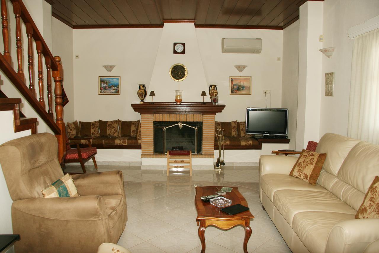 Villa Vlichos Amárinthosz Kültér fotó